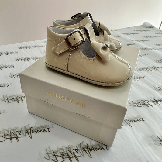 Cream Patent Bow Pram Shoes