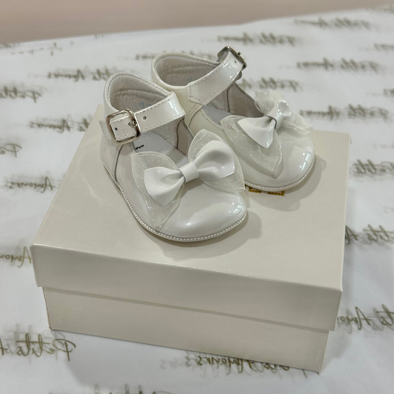 Pearl Bow Patent Pram Shoes